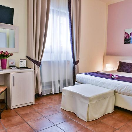 Hotel Bella Firenze Habitación foto